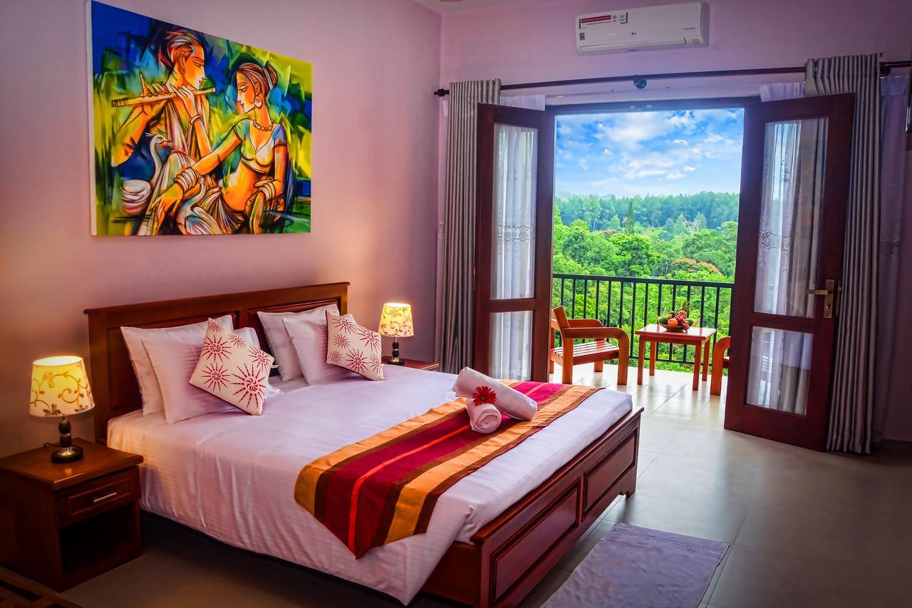 Hotel The Grand Hills Kandy Esterno foto