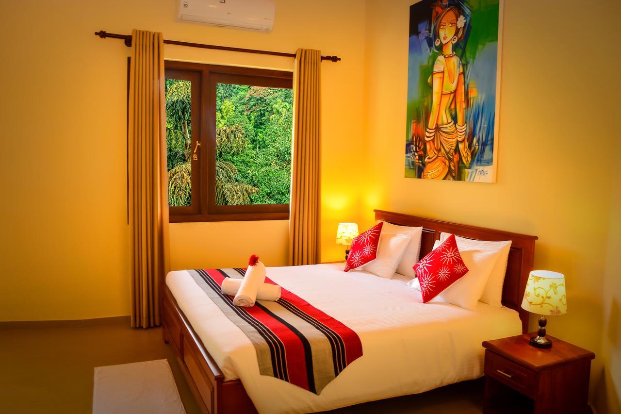 Hotel The Grand Hills Kandy Esterno foto
