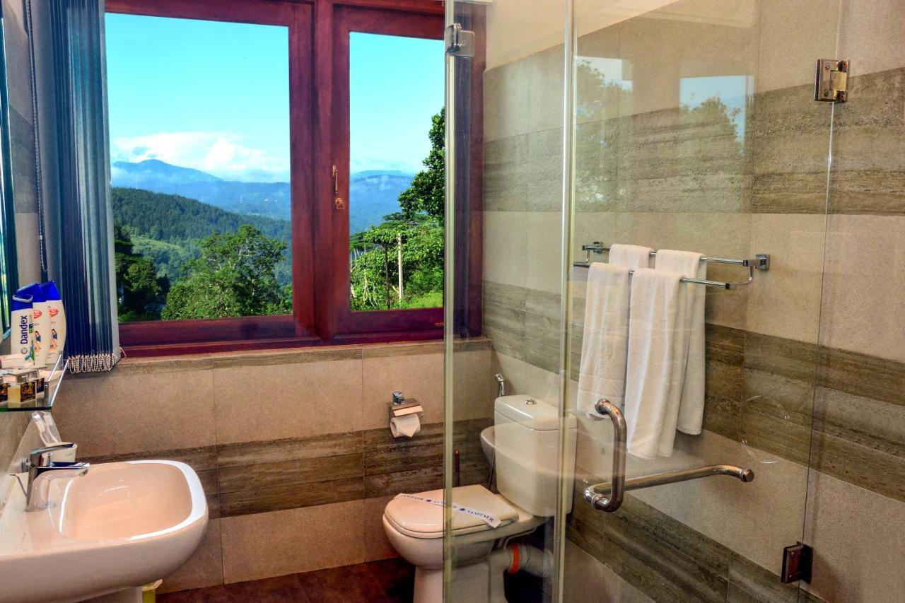Hotel The Grand Hills Kandy Esterno foto