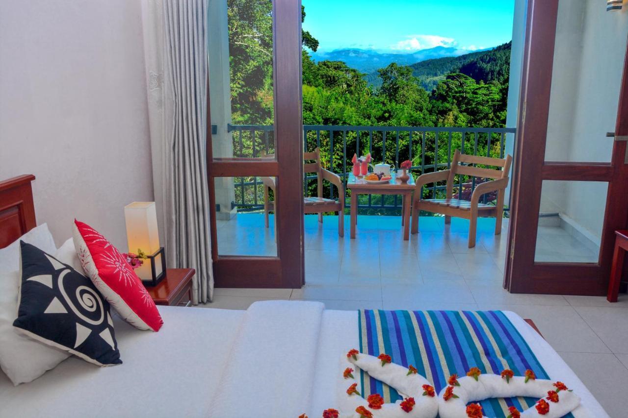 Hotel The Grand Hills Kandy Esterno foto
