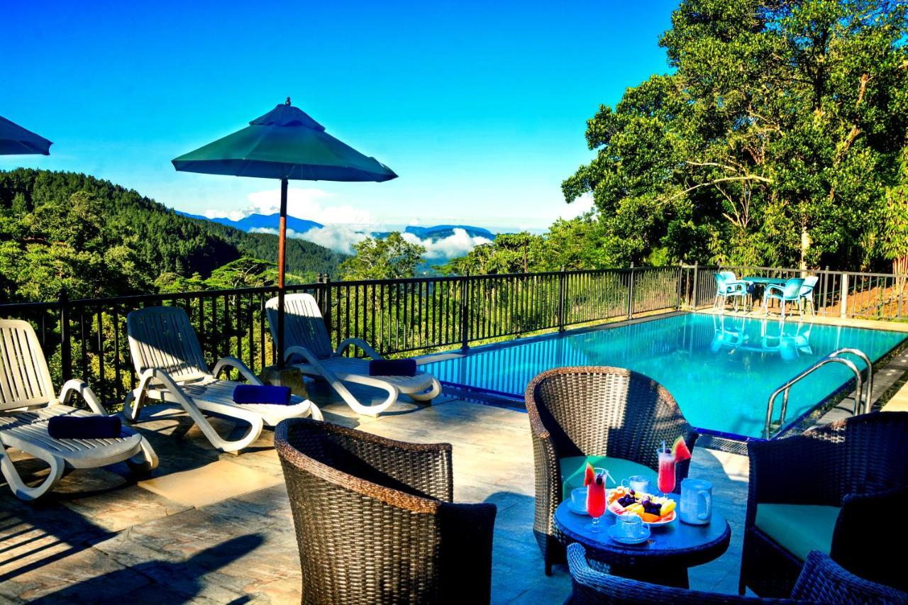Hotel The Grand Hills Kandy Esterno foto