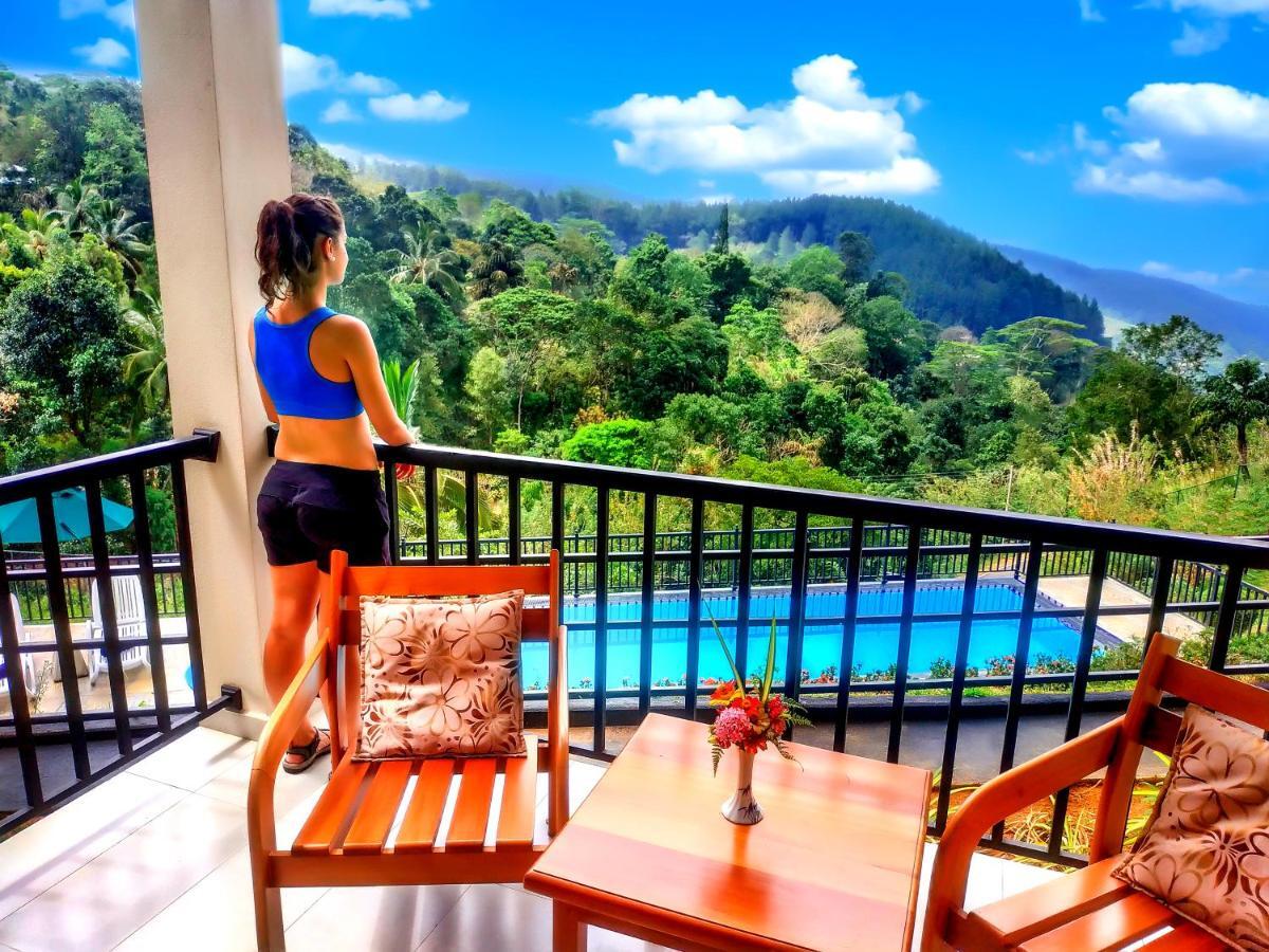 Hotel The Grand Hills Kandy Esterno foto